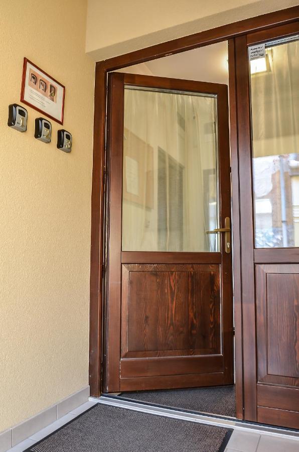 For You Apartmanok Eger Exterior foto