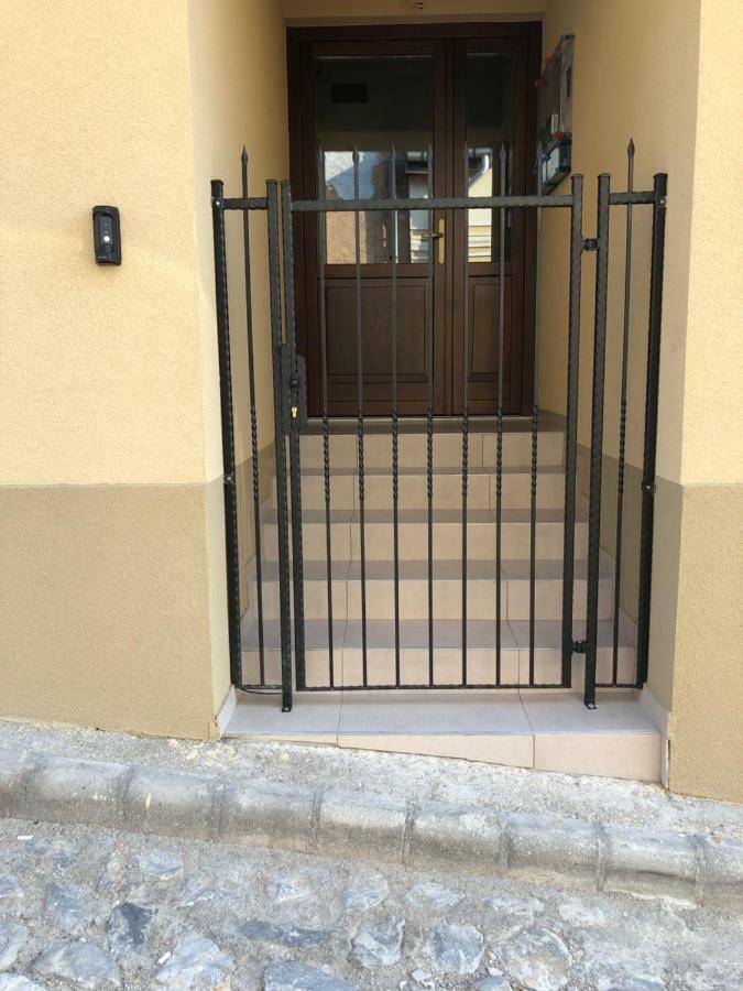 For You Apartmanok Eger Exterior foto